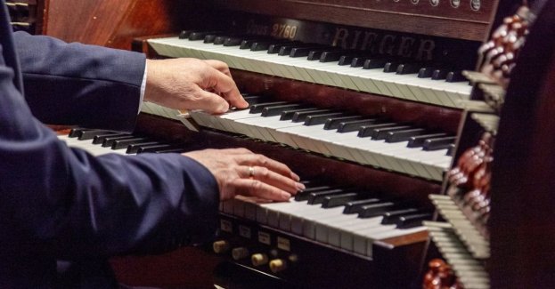 XXXII Międzynarodowy Festiwal Organowy im. Wojciecha Różaka w Gliwicach rozpoczął się wrześniowym koncertem w katedrze pw. św. Piotra i Pawła. W październiku zaplanowano sześć kolejnych koncertów, podczas których zabrzmią m.in. utwory Bacha, Mozarta, Mendelssohna i Francka.